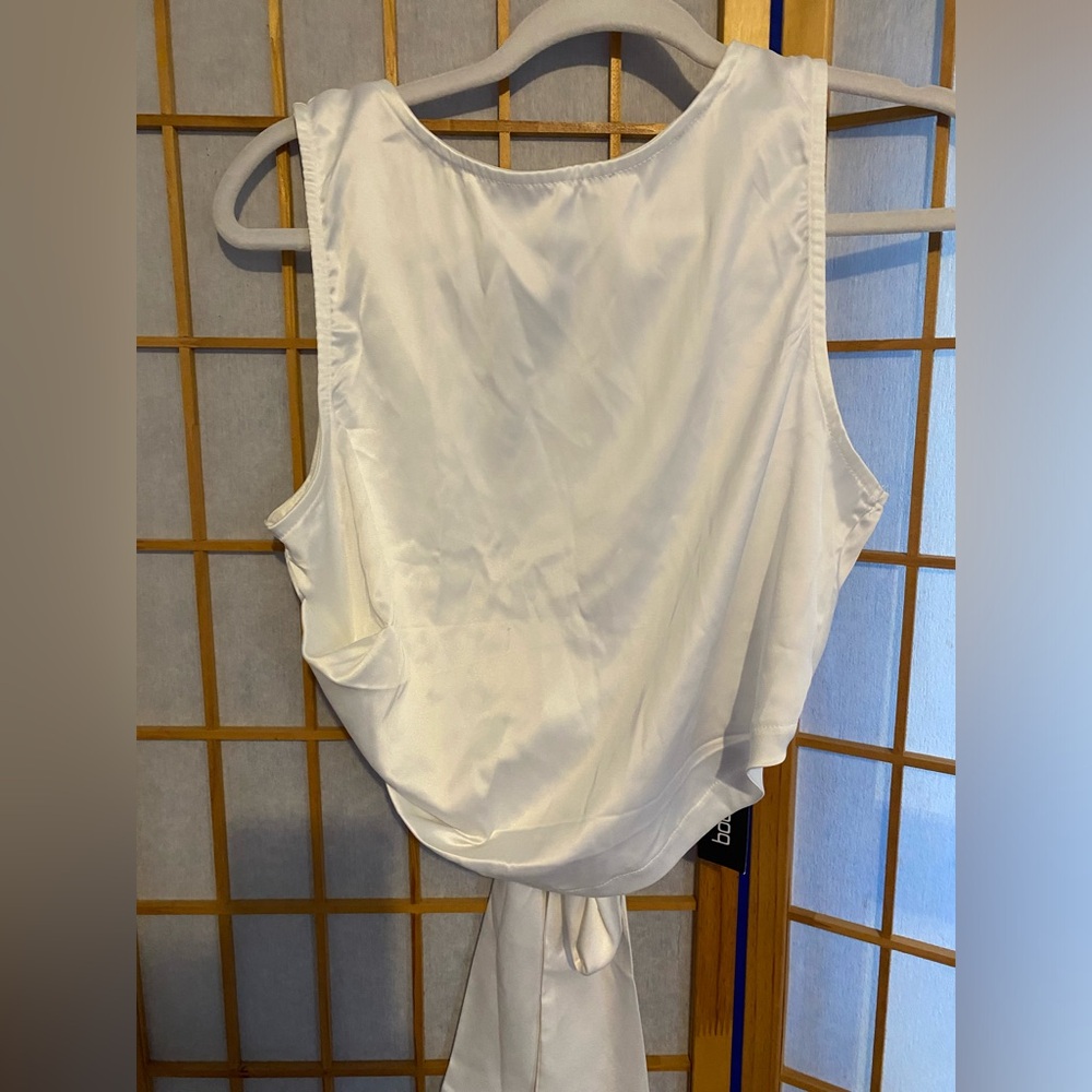 SATIN TIE BACK TOP